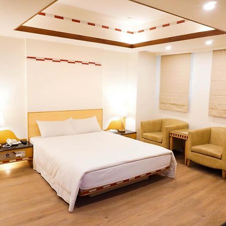 Kao Yuan Hotel - Zhong Zheng Тайчжун Екстер'єр фото