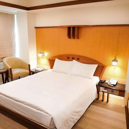 Kao Yuan Hotel - Zhong Zheng Тайчжун Екстер'єр фото